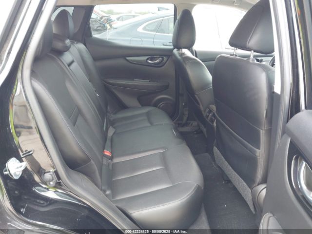 JN1BJ1CP8HW028998 Nissan ROGUE SPORT