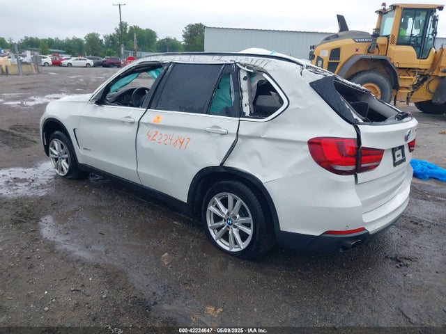 BMW X5 2015 5UXKR2C54F0H41103 Image 3