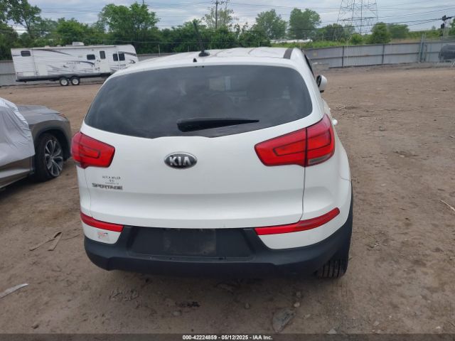 KNDPB3ACXF7793956 KIA Sportage Lx