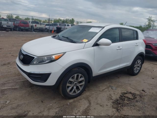 KNDPB3ACXF7793956 KIA Sportage Lx