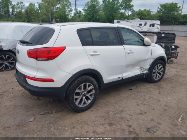 KNDPB3ACXF7793956 KIA Sportage Lx
