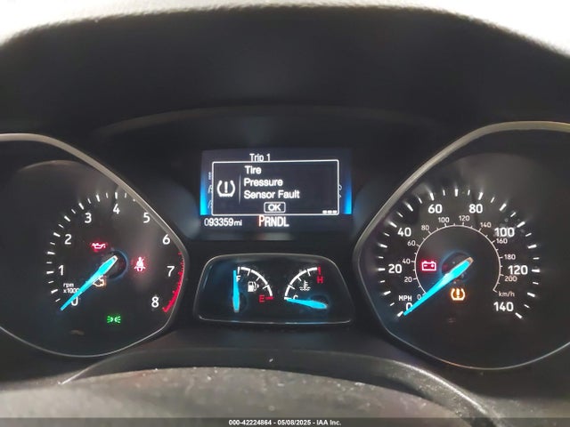 Ford FOCUS S 2017 1FADP3E29HL258106 Image 7