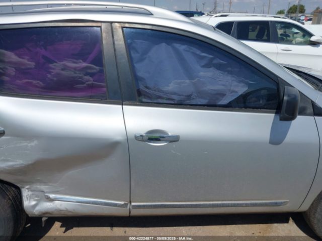 JN8AS5MT9EW615736 Nissan Rogue Select