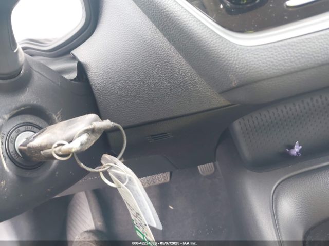 5YFB4MDE0SP280599 Toyota COROLLA LE