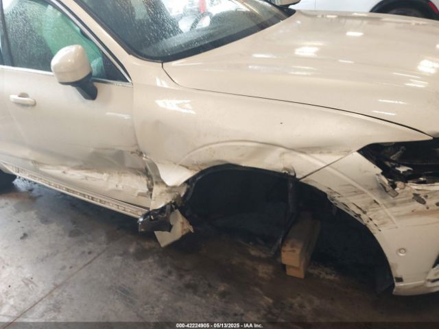 2019 VOLVO XC60 LYVA22RL1KB220003 Photo 5