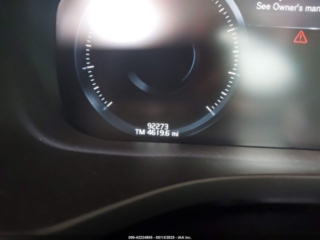 2019 VOLVO XC60 LYVA22RL1KB220003 Photo 6
