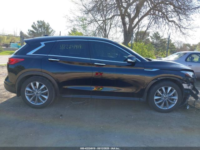 3PCAJ5M35KF138981 Infiniti Qx50 Essential