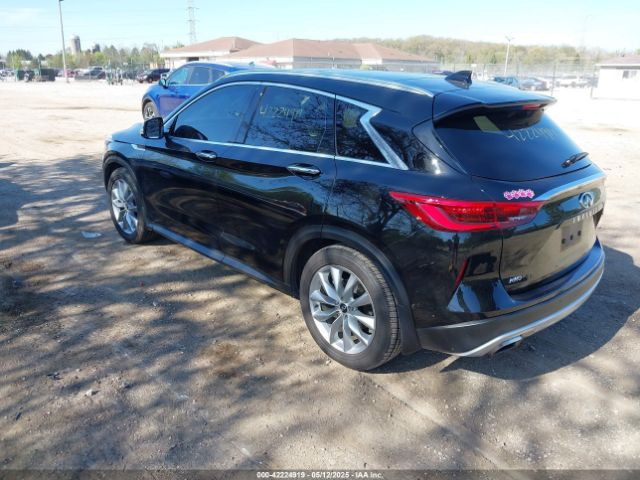 3PCAJ5M35KF138981 Infiniti Qx50 Essential