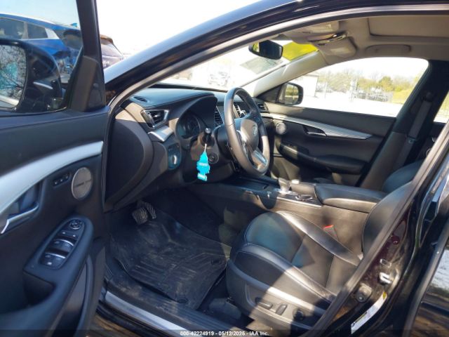 3PCAJ5M35KF138981 Infiniti Qx50 Essential