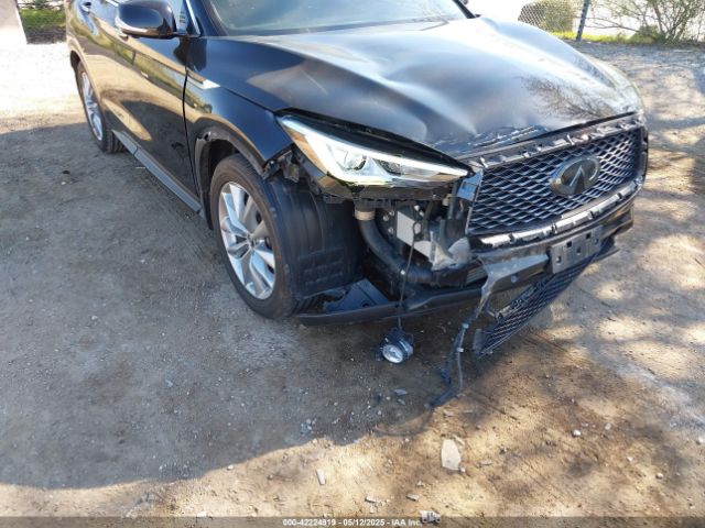 3PCAJ5M35KF138981 Infiniti Qx50 Essential