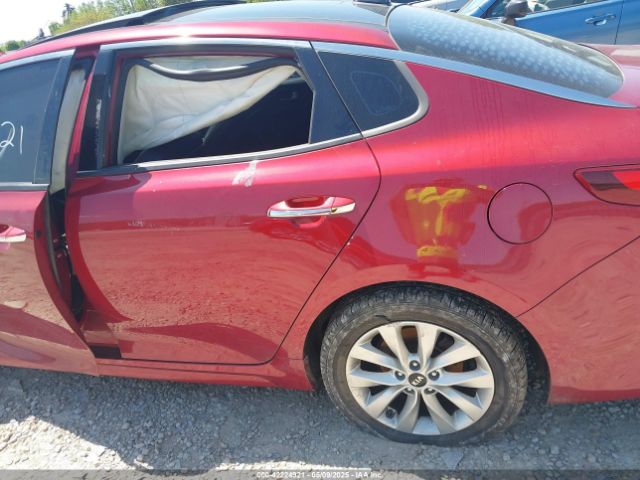 5XXGT4L36JG216406 KIA Optima S