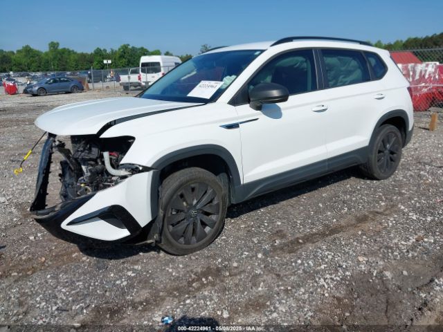 2022 VOLKSWAGEN TAOS 3VVCX7B24NM035906 Photo 1