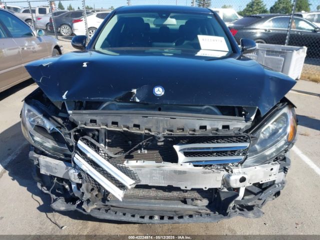 55SWF4JB3GU166183 Mercedes-Benz C 300 Luxury/sport