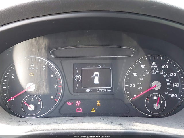 5XYPGDA57HG191420 KIA Sorento 3.3l Lx