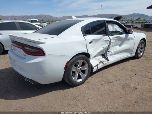 2C3CDXHGXFH751160 Dodge Charger Sxt