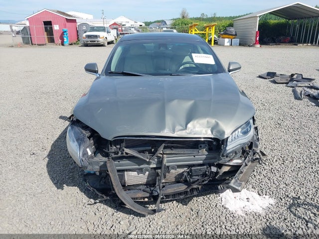 3LN6L5FCXHR635153 Lincoln 2017