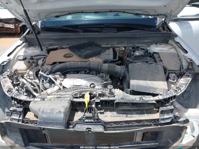 W1N4M4GB9PW311589 Mercedes-Benz m260