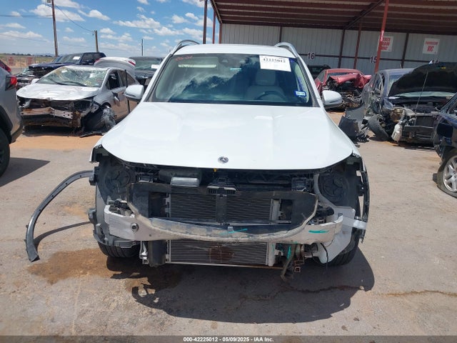 W1N4M4GB9PW311589 Mercedes-Benz m260