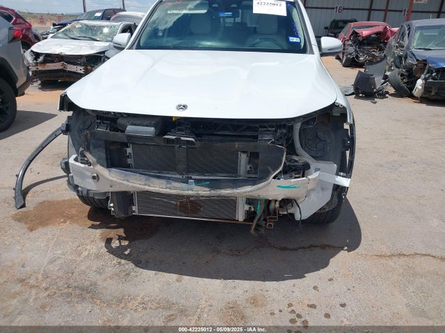W1N4M4GB9PW311589 Mercedes-Benz m260