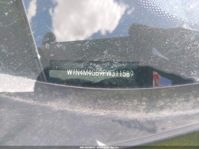 W1N4M4GB9PW311589 Mercedes-Benz m260