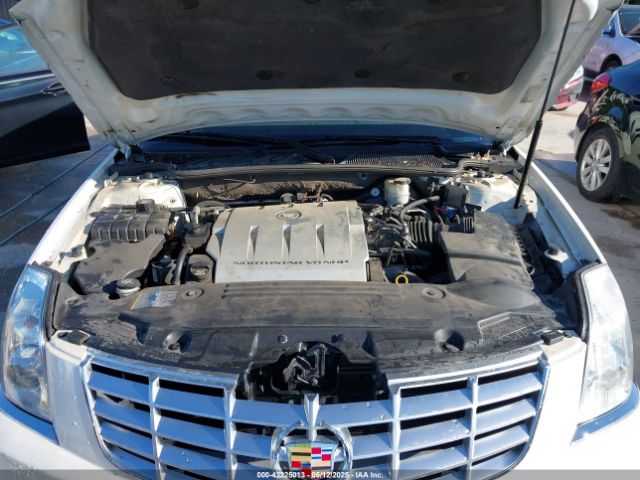 2010 CADILLAC DTS 1G6KA5EY6AU103633 Photo 9