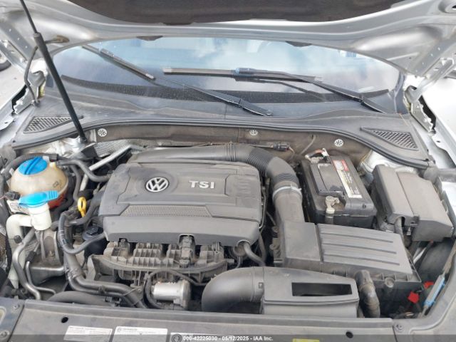 1VWGT7A35HC061276 Volkswagen 1.8 tsi