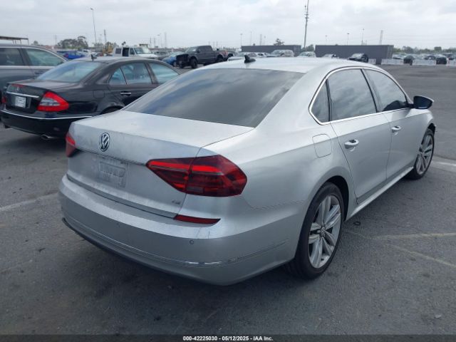 1VWGT7A35HC061276 Volkswagen 1.8 tsi