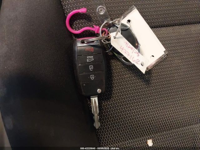 3KPFK4A79JE229406 KIA FORTE LX