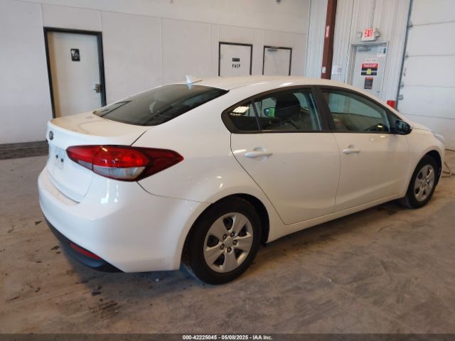3KPFK4A79JE229406 KIA FORTE LX