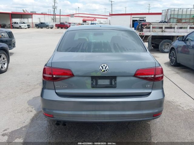 3VW2B7AJ9HM305599 Volkswagen 1.4 tsi