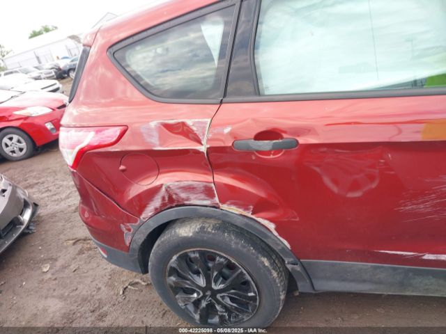 1FMCU0F70FUB78610 Ford ESCAPE S