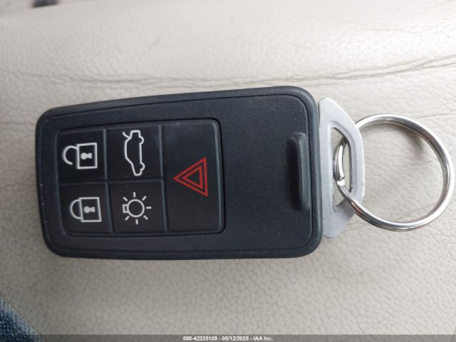 YV126MFK8G1399228 Volvo S60 T5 Drive-e Premier