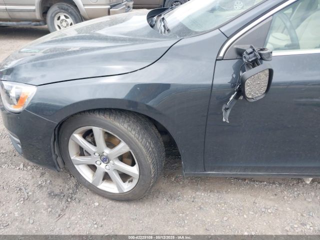 YV126MFK8G1399228 Volvo S60 T5 Drive-e Premier