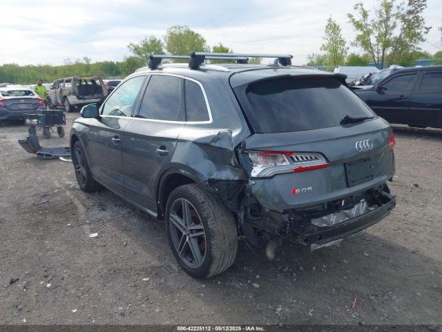2019 AUDI SQ5 WA1A4AFYXK2025887 Photo 2