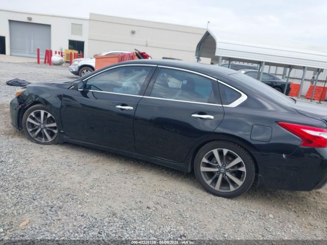 1N4AL3AP5GC200847 Nissan 2016