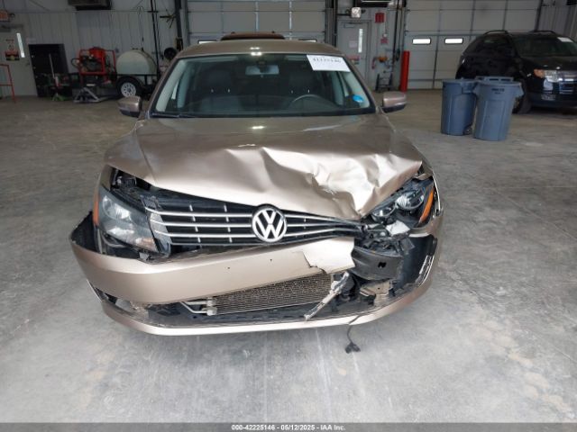 1VWAT7A38FC013595 Volkswagen Passat 1.8t Wolfsburg Edition