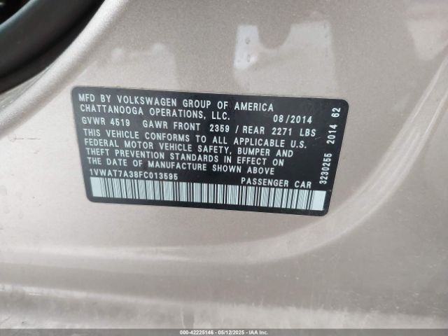 1VWAT7A38FC013595 Volkswagen Passat 1.8t Wolfsburg Edition