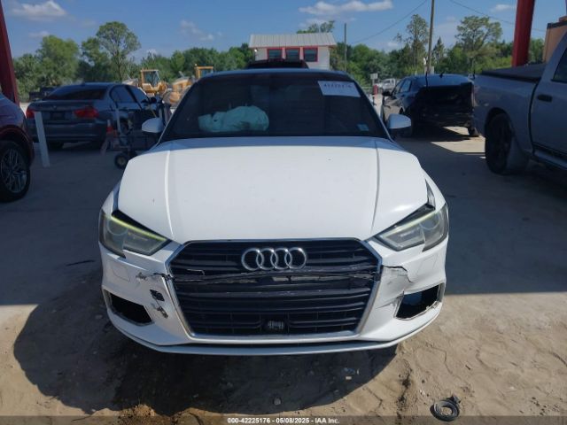 WAUAUGFFXH1042773 Audi A3 2.0t Premium