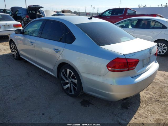 1VWAS7A39EC068493 Volkswagen Passat 1.8t Wolfsburg Edition