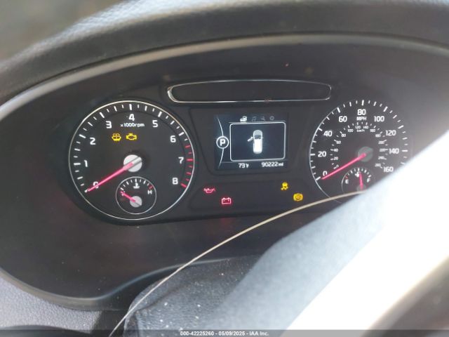 5XYPG4A36HG242551 KIA Sorento 2.4l Lx