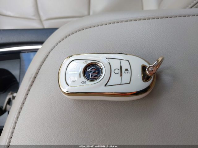 5GAEVAKW3K1124647 Buick Enclave Awd Essence