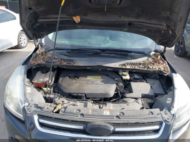 1FMCU0JX7EUC44723 Ford Escape Titanium