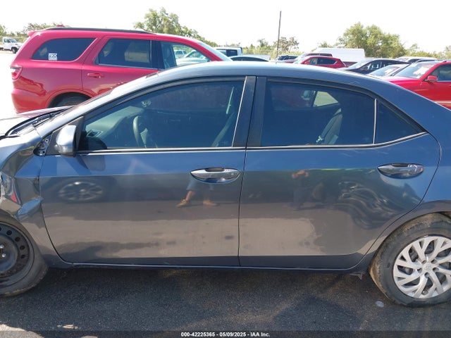 2018 Toyota Corolla Le მანქანა იყიდება აუქციონზე, vin: 5YFBURHE4JP812734, აუქციონის ნომერი: 42225365