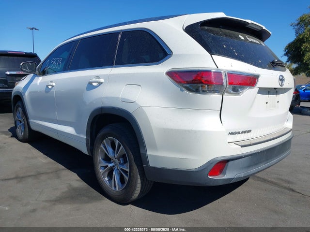 Toyota Highlander Xle V6 2015 5TDKKRFH8FS097572 Image 3