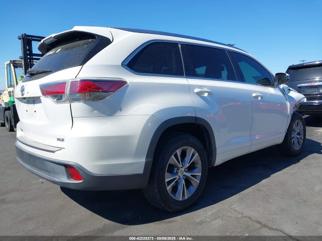 Toyota Highlander Xle V6 2015 5TDKKRFH8FS097572 Image 4