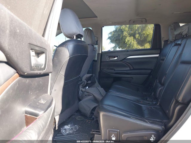 Toyota Highlander Xle V6 2015 5TDKKRFH8FS097572 Image 8