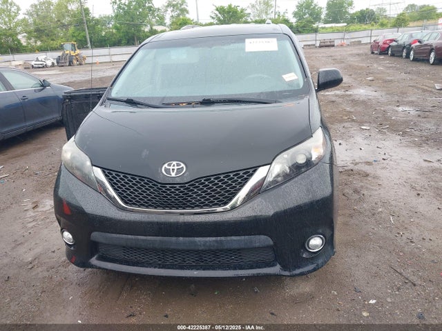 Toyota Sienna Se 8 Passenger 2014 5TDXK3DCXES460558 Image 12