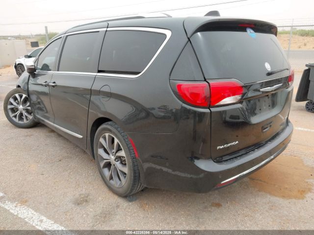 2017 CHRYSLER PACIFICA 2C4RC1GG8HR514591 Photo 2