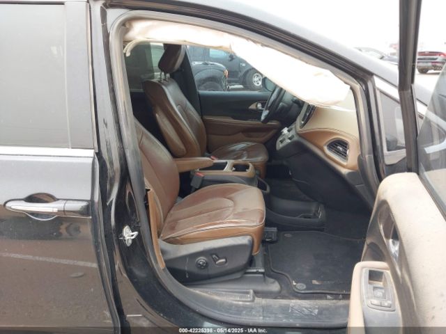 2017 CHRYSLER PACIFICA 2C4RC1GG8HR514591 Photo 4