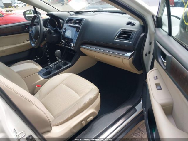 2018 SUBARU OUTBACK 4S4BSANC6J3293779 Photo 4
